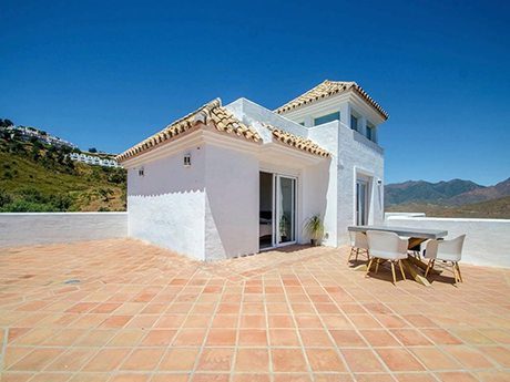 FANTASTISK PENTHOUSE LA MAIRENA
