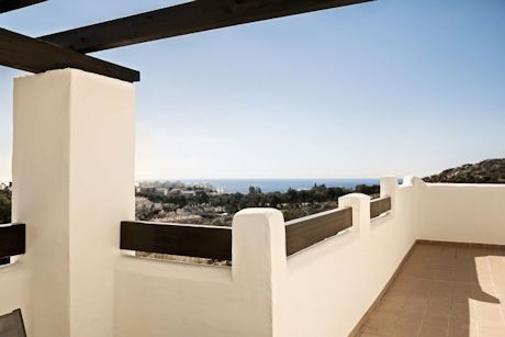 LÄGENHETER I BENALMADENA