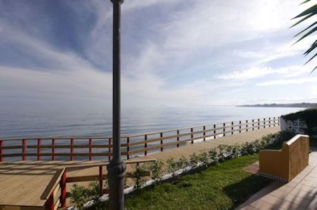 STRAND HUS ESTEPONA
